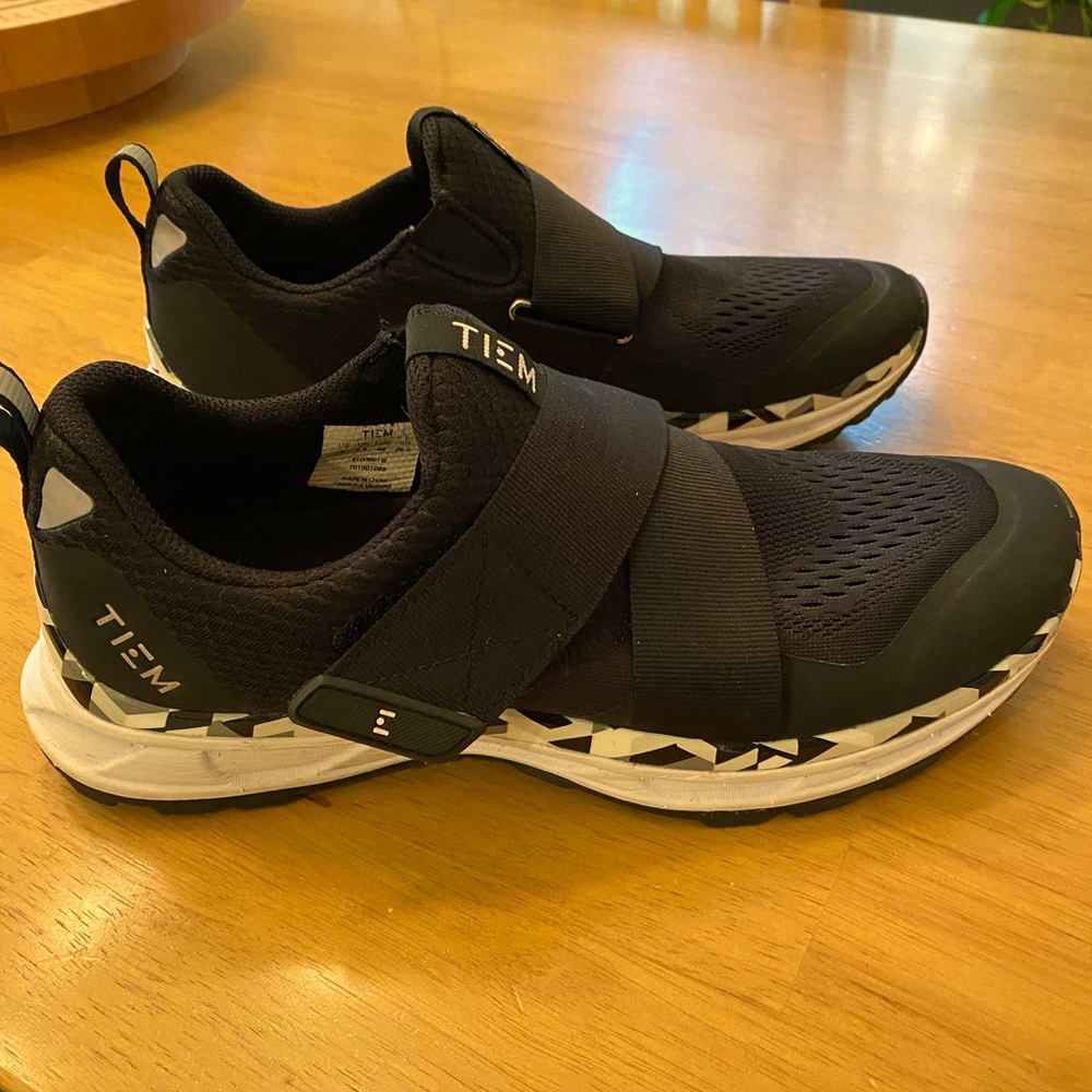 TIEM SPIN SHOES